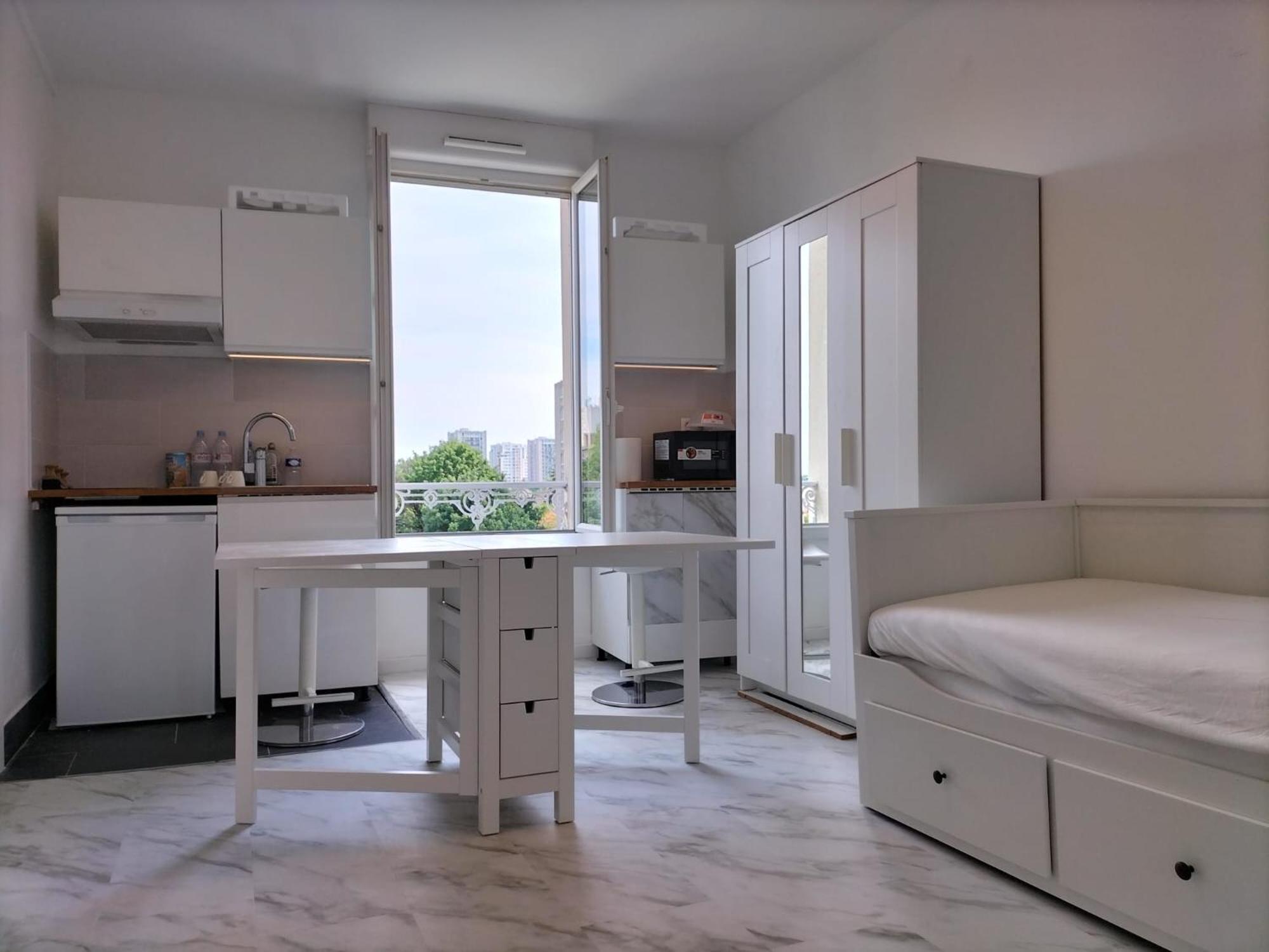 Paris Tourist Apartment, France Stains Zewnętrze zdjęcie